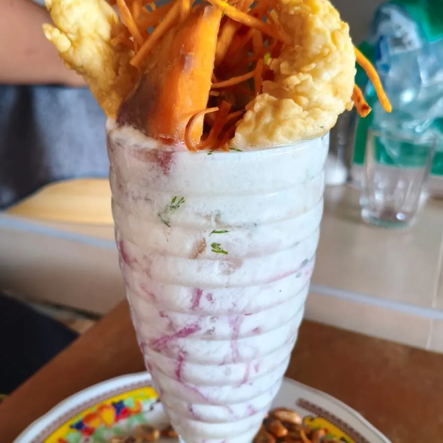 carta del restaurant doña luzmila - leche de tigre